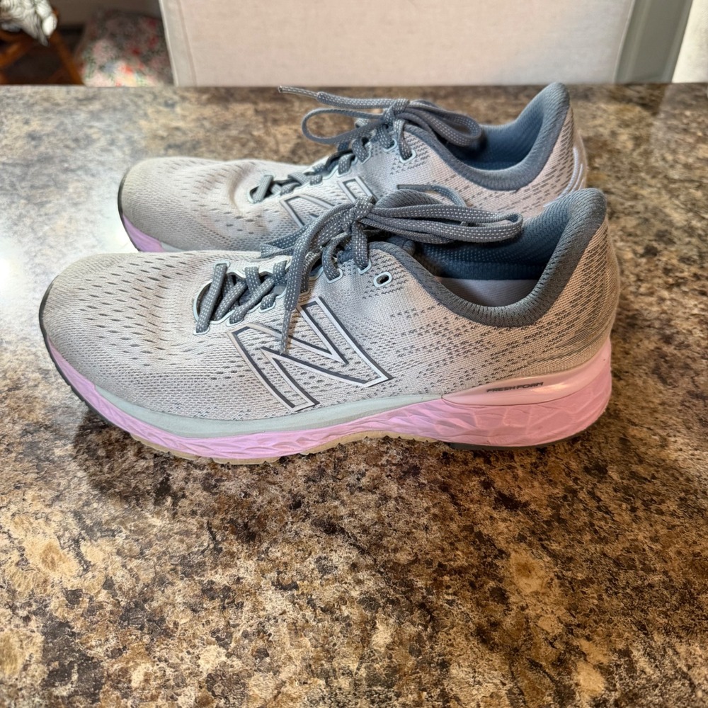 New Balance Fresh Foam 880 v11 Grey Pink Running Shoes W880Z11 Womens 9.5